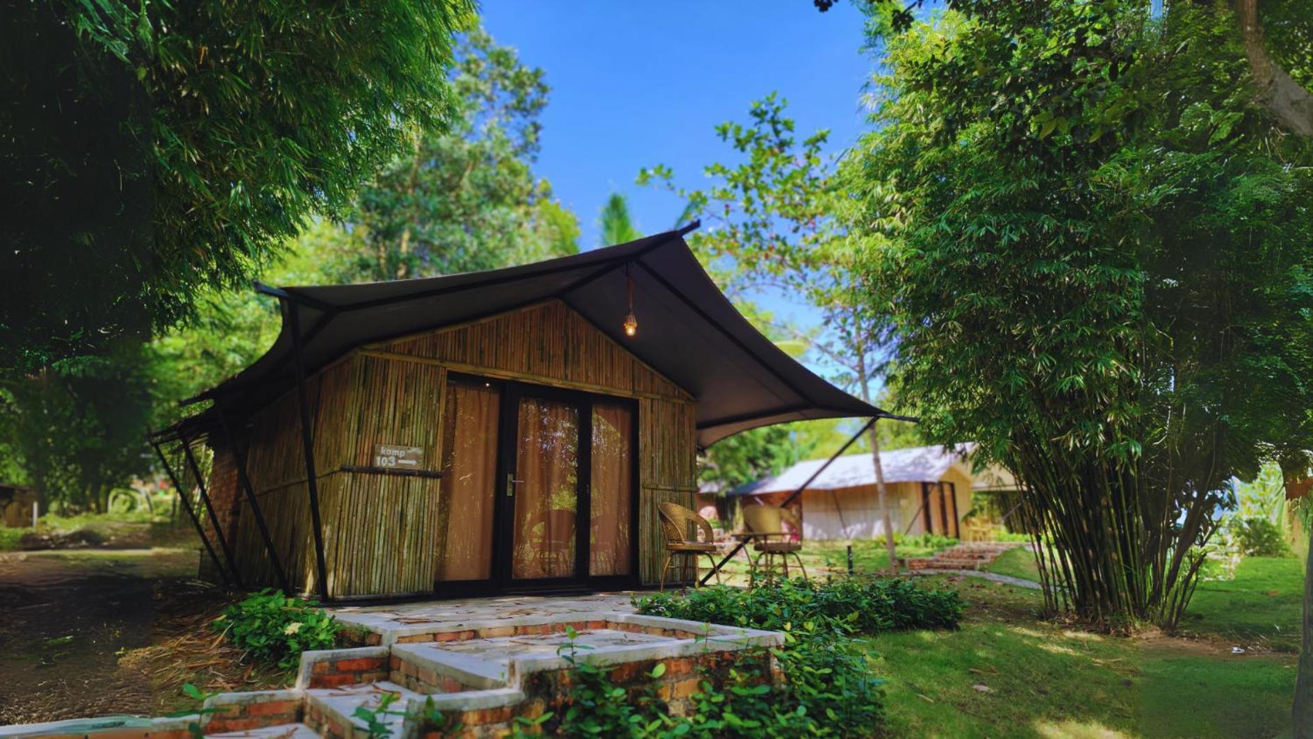 "D'Bamboo Kamp" Desa Wisata Ekang Lagoi Dış mekan fotoğraf